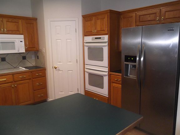 4th image of 1305 Cypress Trl