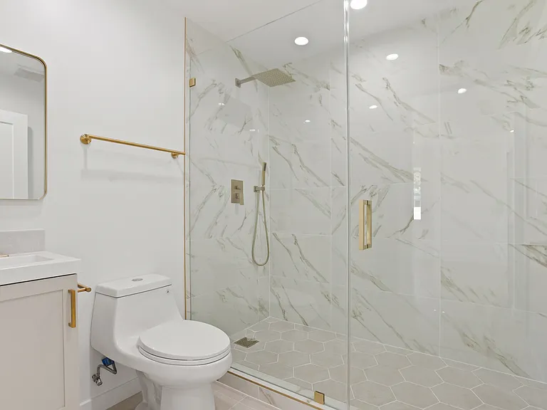 11502 Valjean Ave #1/2 — Photo 8