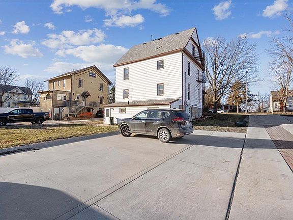 2nd image of 620 W Seerley Blvd