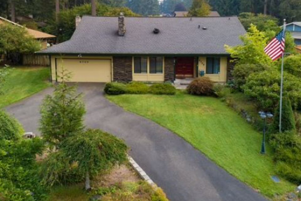 1st image of 6720 Topaz Dr SW