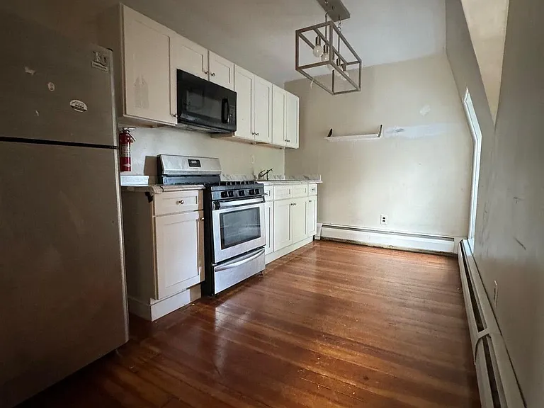 7300 Boyer St #F — Photo 2