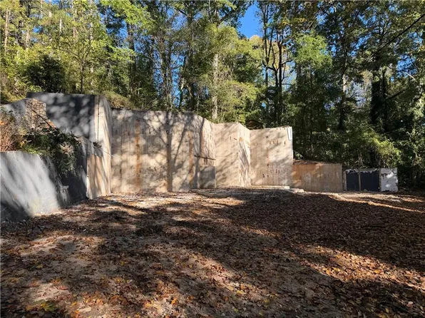 1809 Silver Ridge Ct #44/45, Stone Mountain, GA 30087