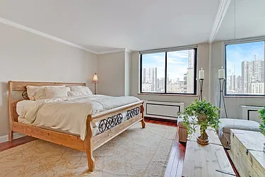 Rented by Level Group