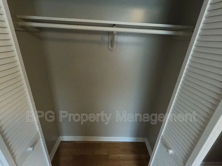 205 N Main St #8 — Photo 13