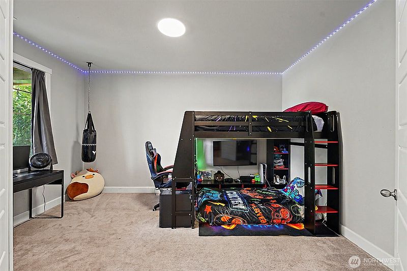 4th image of 14012 63rd Avenue Ct E