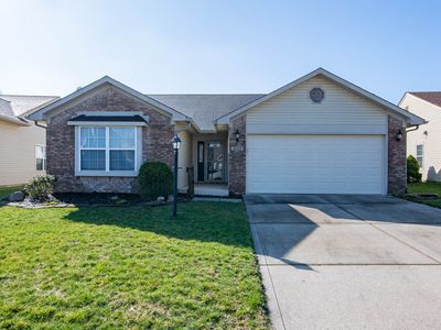 6093 White Birch Dr, Fishers, IN, 46038