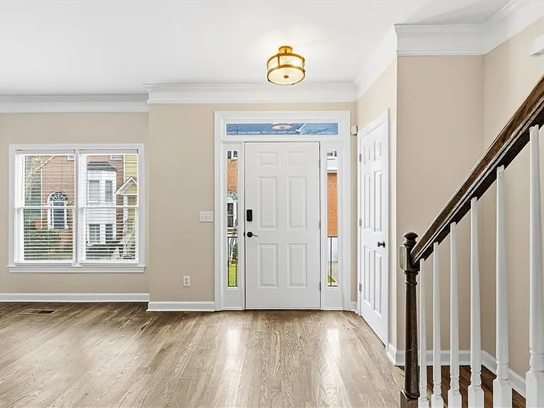 260 Manning Rd #155 — Photo 4