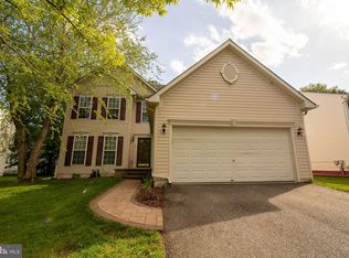 707 Dora Moors Ln, New Castle, DE 19720