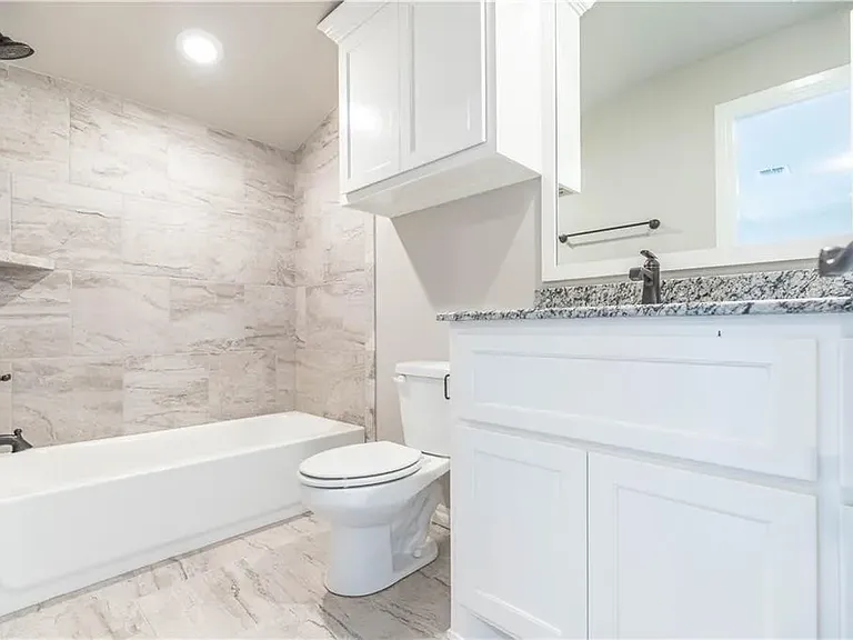 4201 Clevenger Dr — Photo 16
