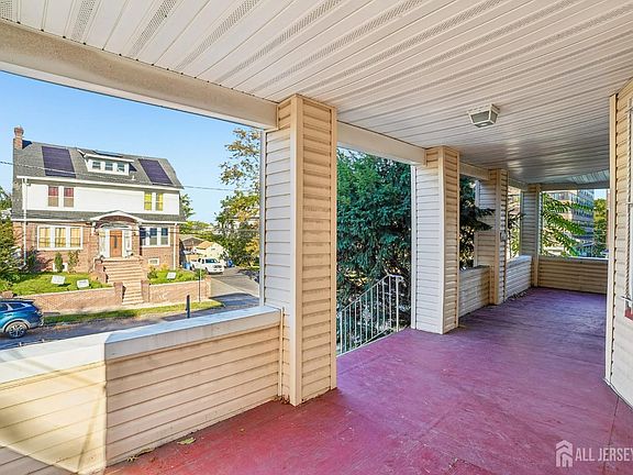 4th image of 14 Scheerer Ave #16