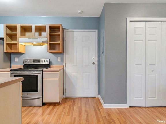 3rd image of 223 Hildred Drive