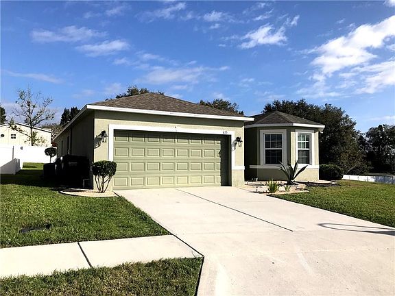 2nd image of 655 Savannah Preserve Loop