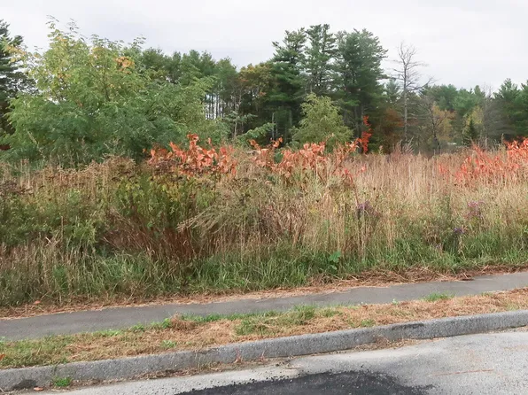 78 Fieldstone Drive, Augusta, ME 04330