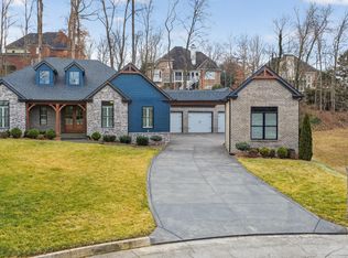 1415 Lismore Ln, Knoxville, TN 37922