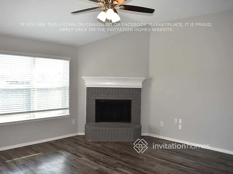 1907 Bertram Dr — Photo 3