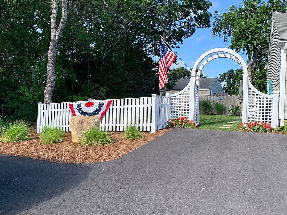 2nd image of 63 Quivet Dr