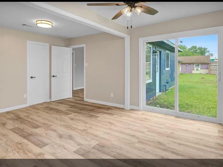 10611 Leitrim Way — Photo 10