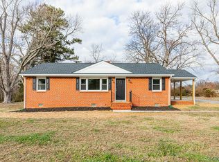 6046 Pole Green Rd, Mechanicsville, VA 23116