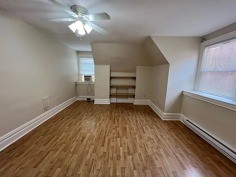 620 Summerlea St — Photo 15