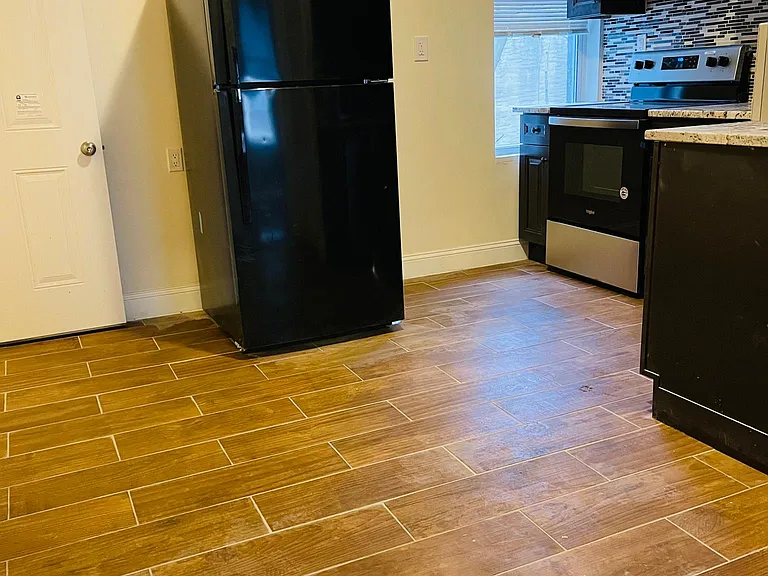 1020 Callowhill St #2A — Photo 2