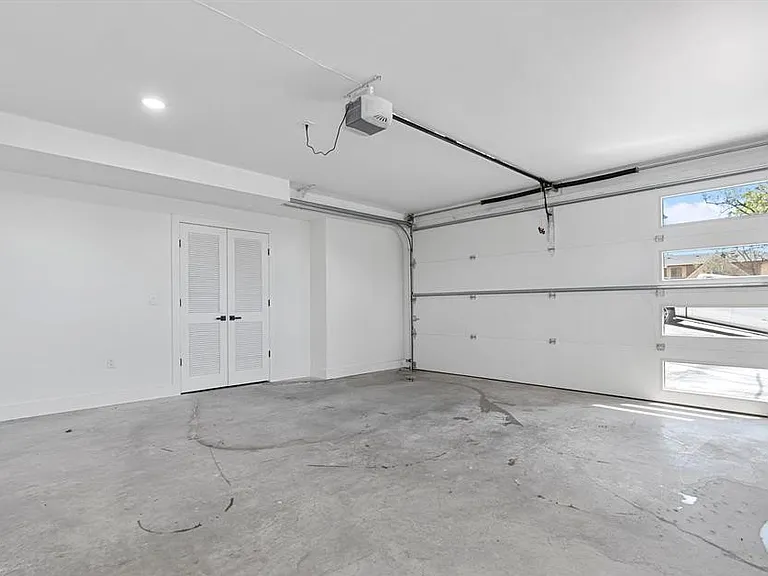 853 Pleasantview Ter #1 — Photo 19