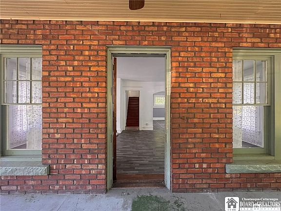 11th image of 1171-1173 N Main St