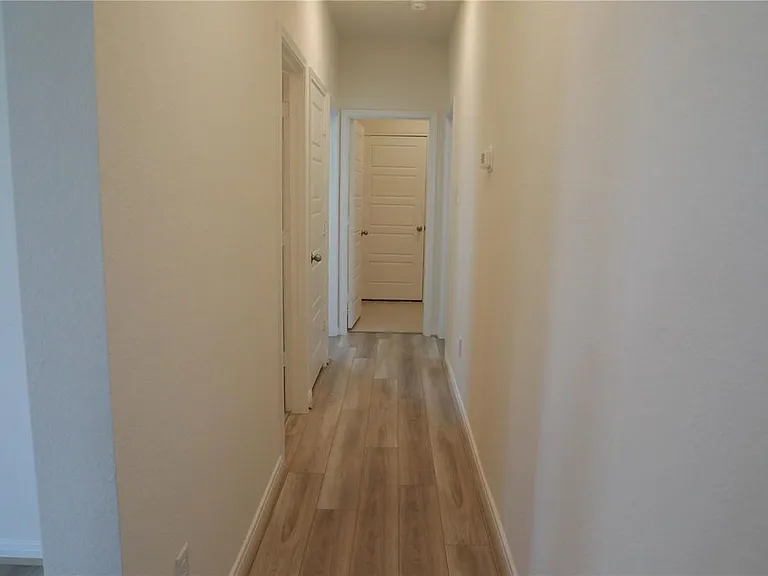 1419 Capitola Ln — Photo 10