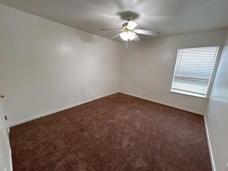 308 Cedar Ridge Dr — Photo 14
