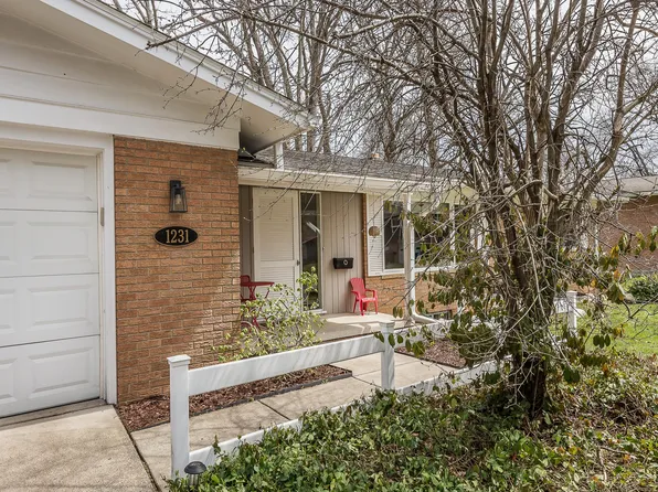 1231 Meadowbrook Ave, Ann Arbor, MI 48103