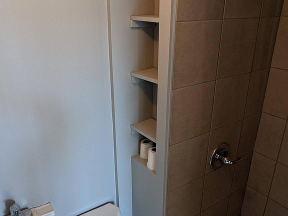 5th image of 1725 S Ashland Ave #3M