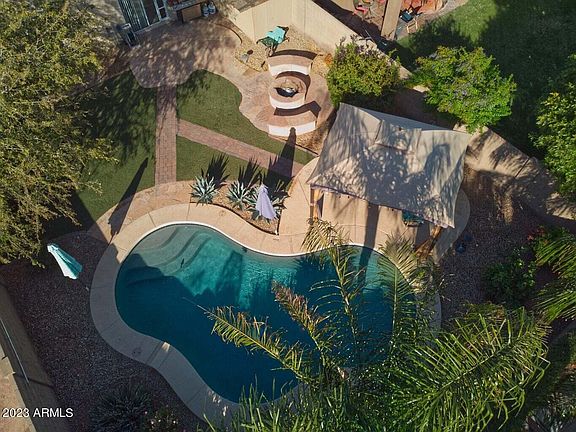 5th image of 1149 E DESERT HOLLY Drive