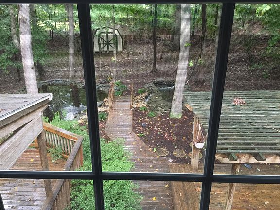 5th image of 12185 Breckinridge Ln