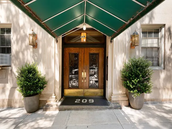 209 Lincoln Pl APT 6C, Brooklyn, NY 11217