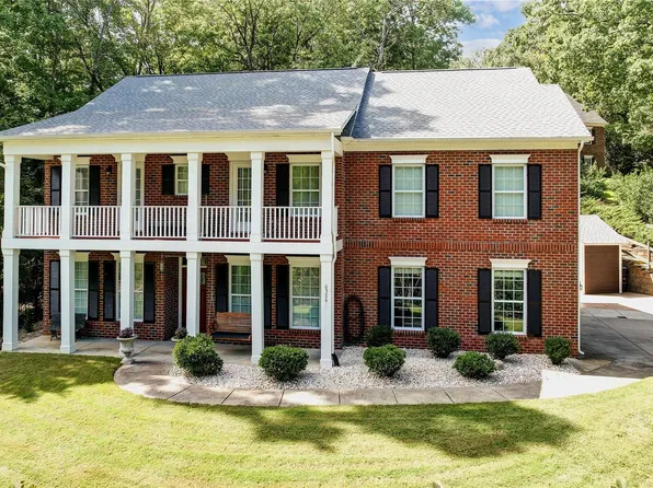 6306 Sharon Hills Rd, Charlotte, NC 28210