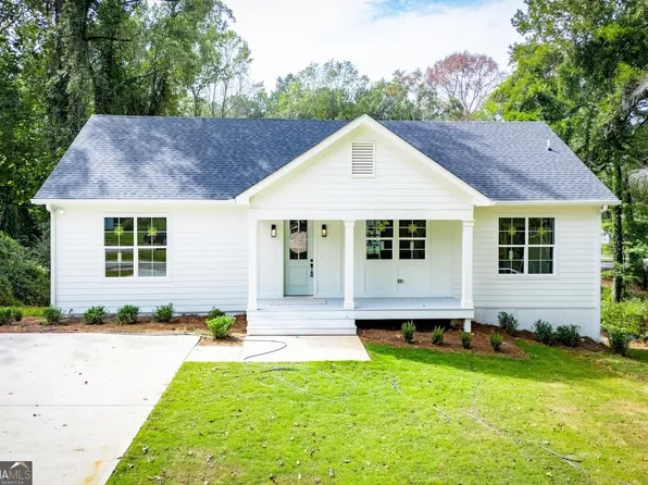 215 Rome St, Bowdon, GA 30108