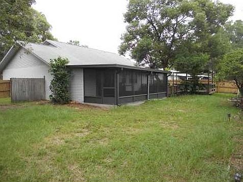 2nd image of 5216 Carrollwood Meadows Dr