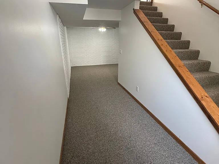202 N Meek St #LEFT — Photo 13