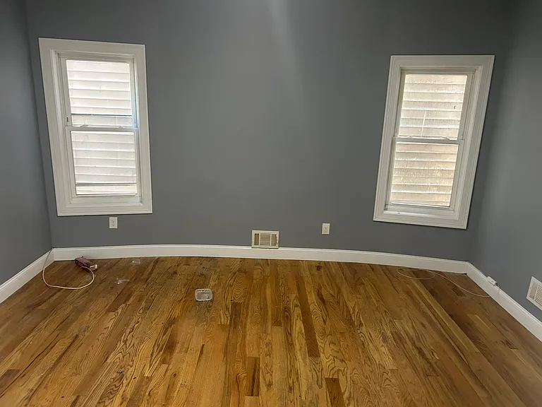 484 Avon Ave #1 — Photo 6