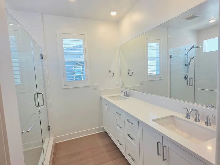631 Gadwall — Photo 14