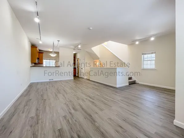 909 Adams St APT D, Albany, CA 94706