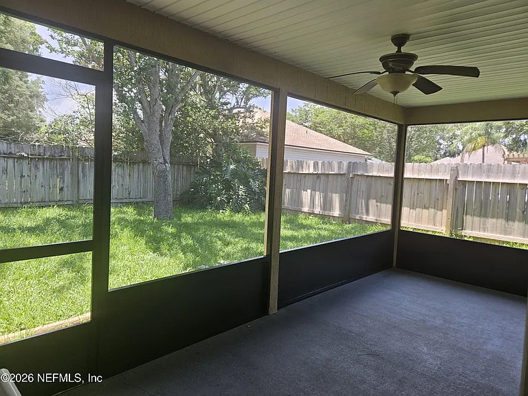 2338 Cool Springs Dr N — Photo 43