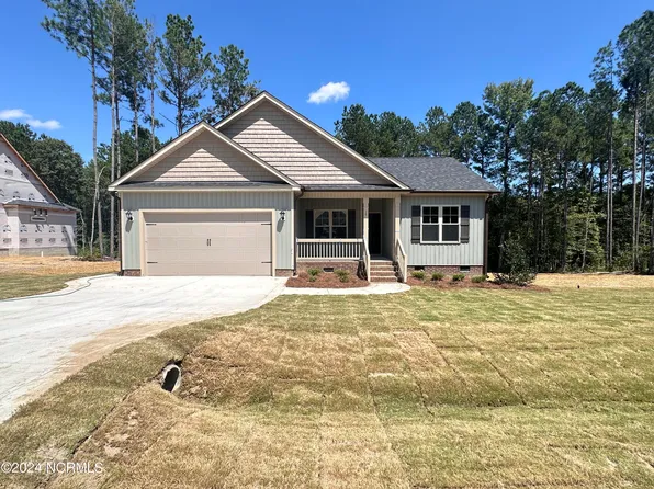 17 S Rowsham Place, Smithfield, NC 27577
