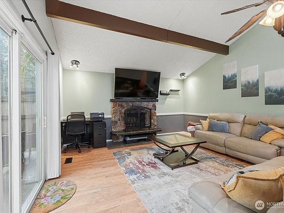 4th image of 8531 Lake Forest Drive SE