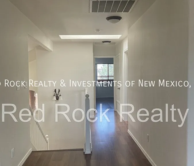 7204 Deer Canyon Ave NE — Photo 10