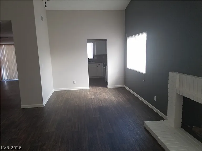 2348 Aqua Vista Ave — Photo 9