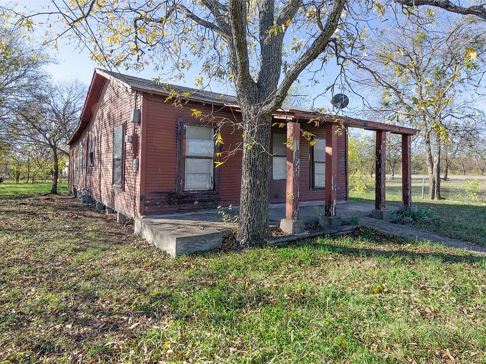 1016 SE 3rd St, Mineral Wells, TX 76067 Zillow