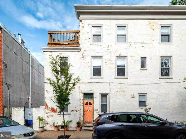 704 N 24th St, Philadelphia, PA 19130