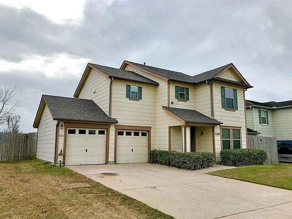 2nd image of 4126 Fairhope Oak St