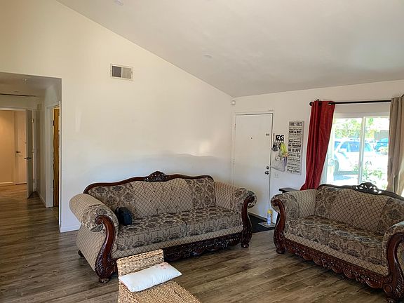4th image of 7920 Wentworth Pl