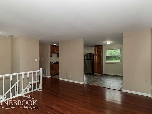 3rd image of 3065 Dorf Dr